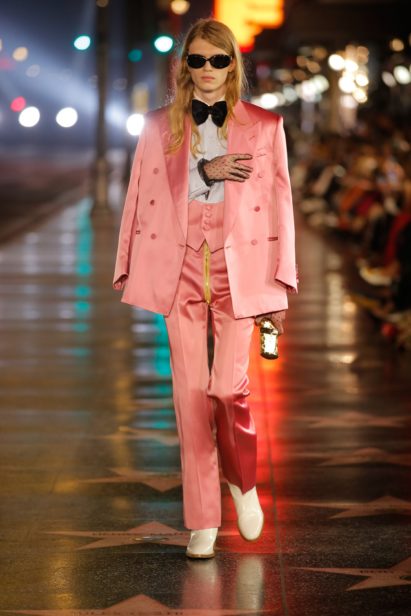 look_018