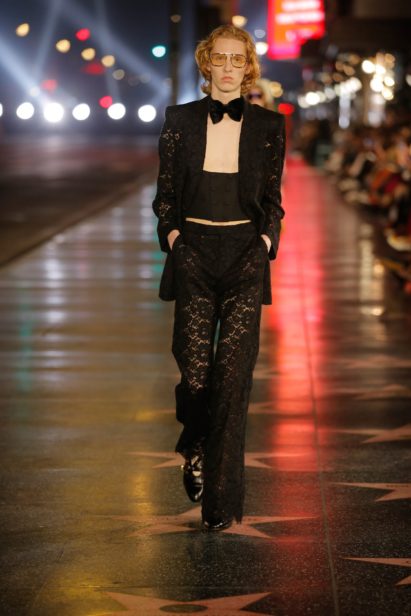 look_019