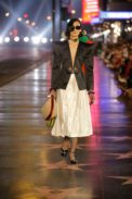 look_022