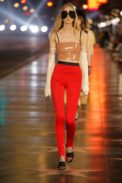 look_043