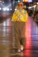 look_046