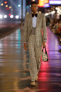 look_053