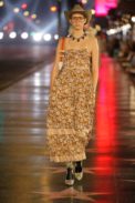 look_068