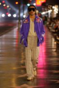 look_071