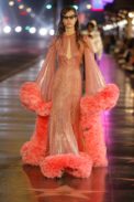 look_077