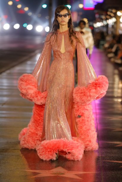 look_077