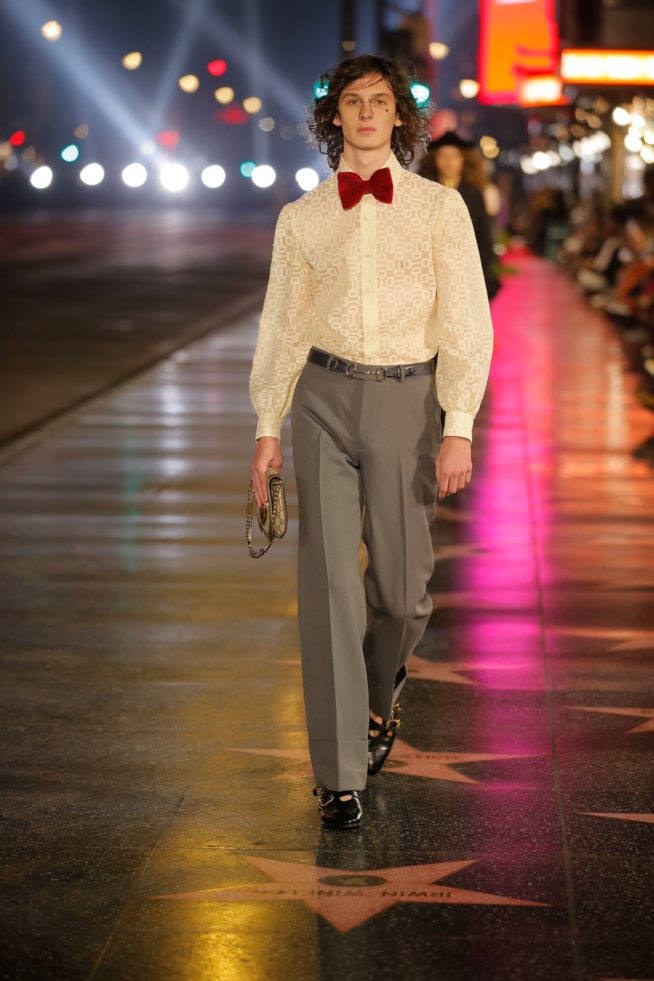 look_090