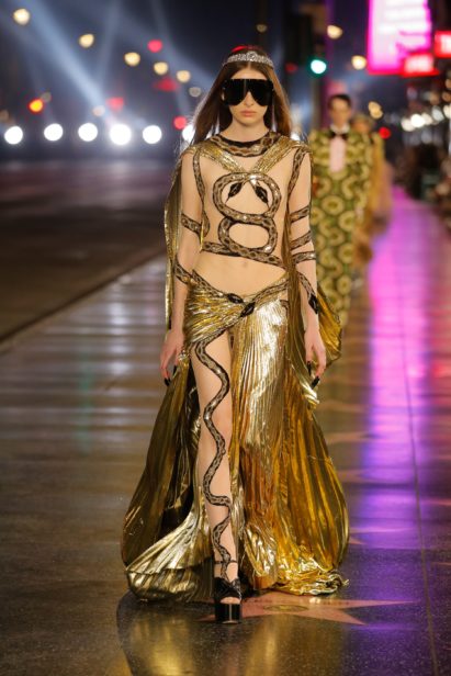 look_109
