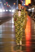 look_110