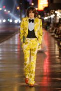 look_112