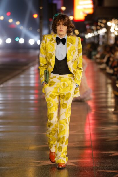 look_112