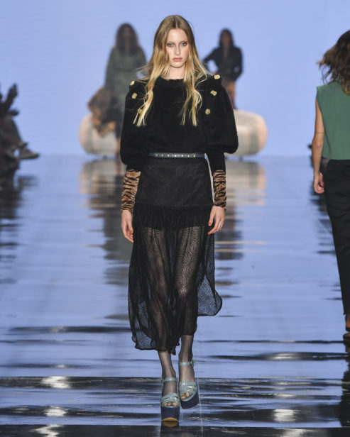 Lilly Sarti - SPFW N52


Foto: Ze Takahashi/ FOTOSITE