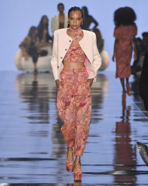 Lilly Sarti - SPFW N52


Foto: Ze Takahashi/ FOTOSITE