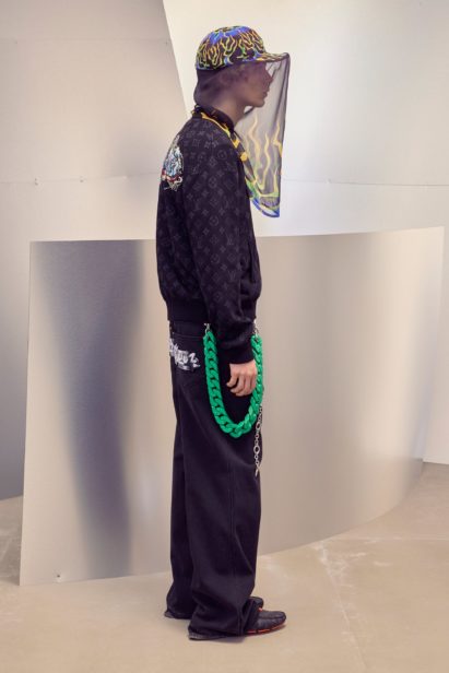 00023-louisvuitton-prefall-22-mens-paris-credit-brand