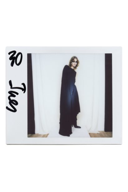 00030-balenciaga-prefall-22-paris-credit-brand