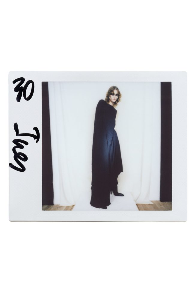 00030-balenciaga-prefall-22-paris-credit-brand