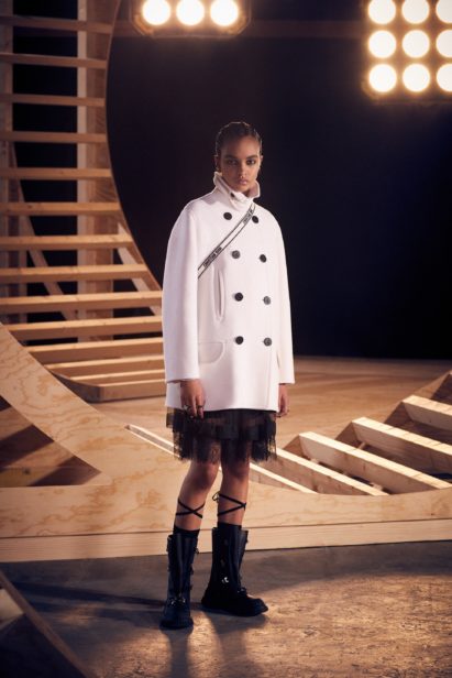 00045-christiandior-prefall-22-paris-credit-brand