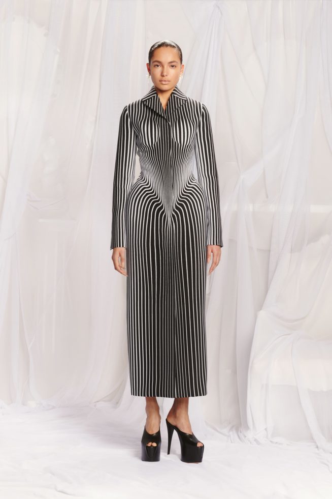 00001-jeanpaulgaultier-couture-spring-22-paris-credit-arnaudlajeunie