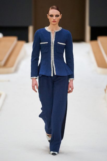 00002-chanel-couture-spring-22-credit-gorunway