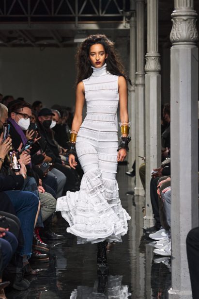 00003-alaia-fall-22-paris-credit-brand