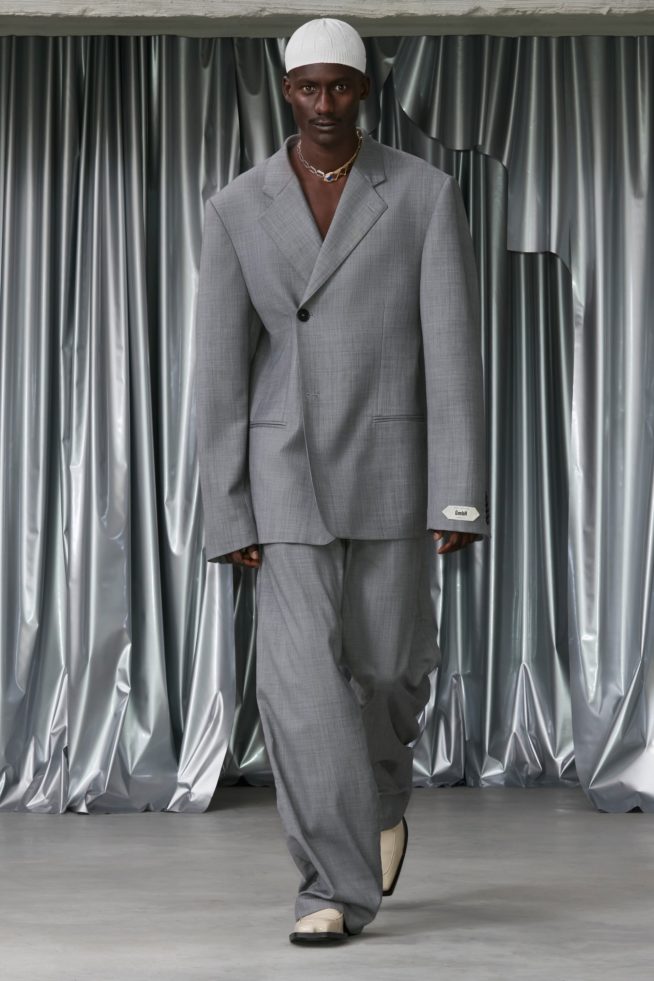 00003-gmbh-menswear-fall-2022-credit-brand