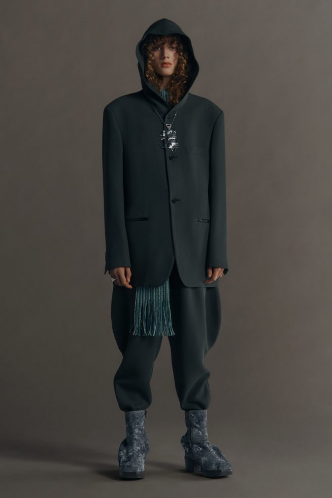 00004-acne-studios-mens-fall-22-credit-brand