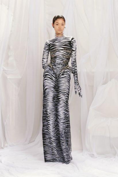 00006-jeanpaulgaultier-couture-spring-22-paris-credit-arnaudlajeunie