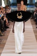 00006-schiaparelli-couture-spring-22-credit-gorunway