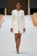 00008-chanel-couture-spring-22-credit-gorunway
