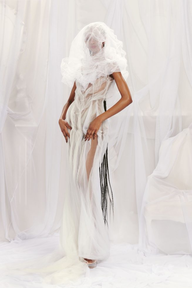 00008-jeanpaulgaultier-couture-spring-22-paris-credit-arnaudlajeunie
