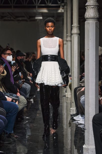 00010-alaia-fall-22-paris-credit-brand