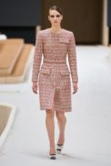00012-chanel-couture-spring-22-credit-gorunway