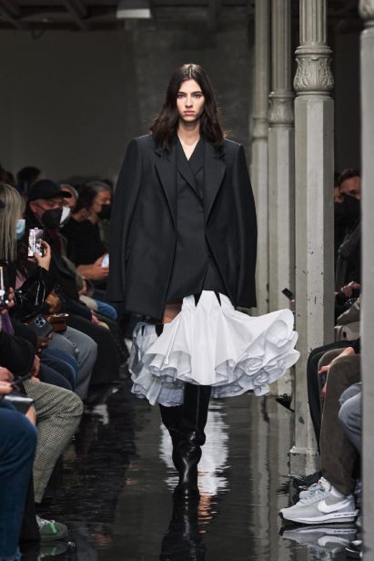 00016-alaia-fall-22-paris-credit-brand