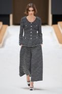 00017-chanel-couture-spring-22-credit-gorunway
