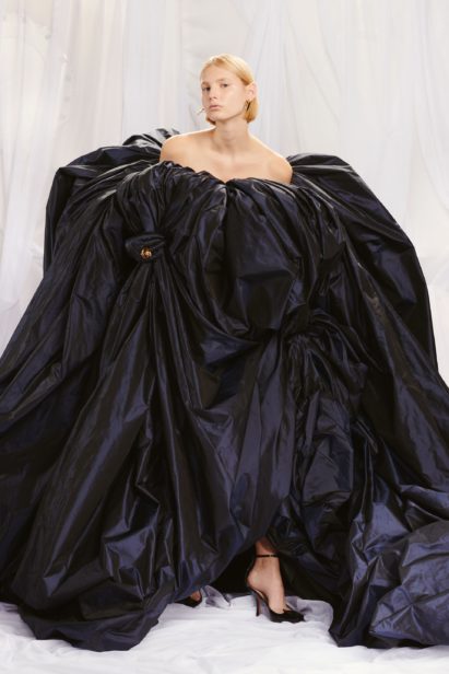 00026-jeanpaulgaultier-couture-spring-22-paris-credit-arnaudlajeunie