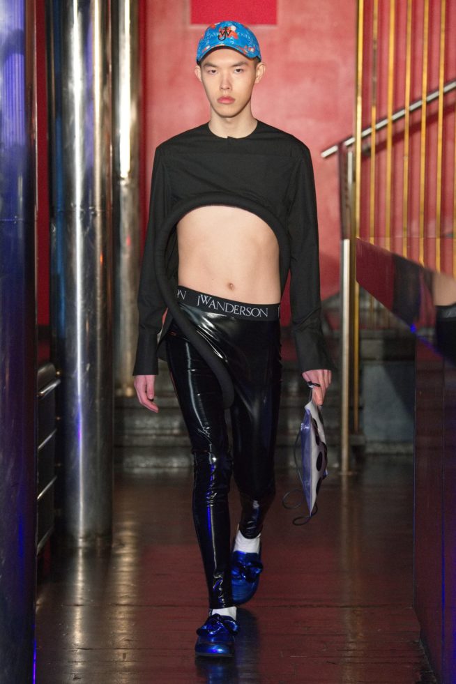 00031-jw-anderson-milan-menswear-fall-2022-credit-brand