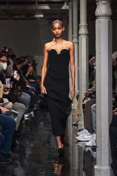 00043-alaia-fall-22-paris-credit-brand