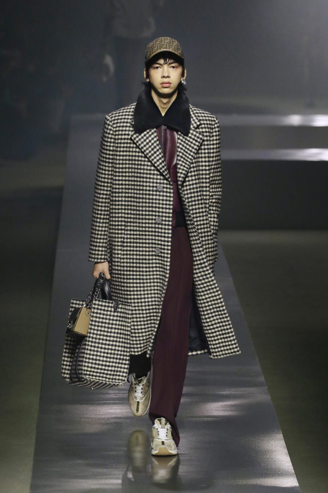 17_fendi_men_fw_22-23
