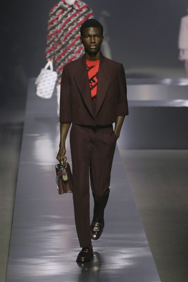 26_fendi_men_fw_22-23