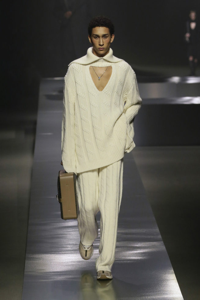 42_fendi_men_fw_22-23