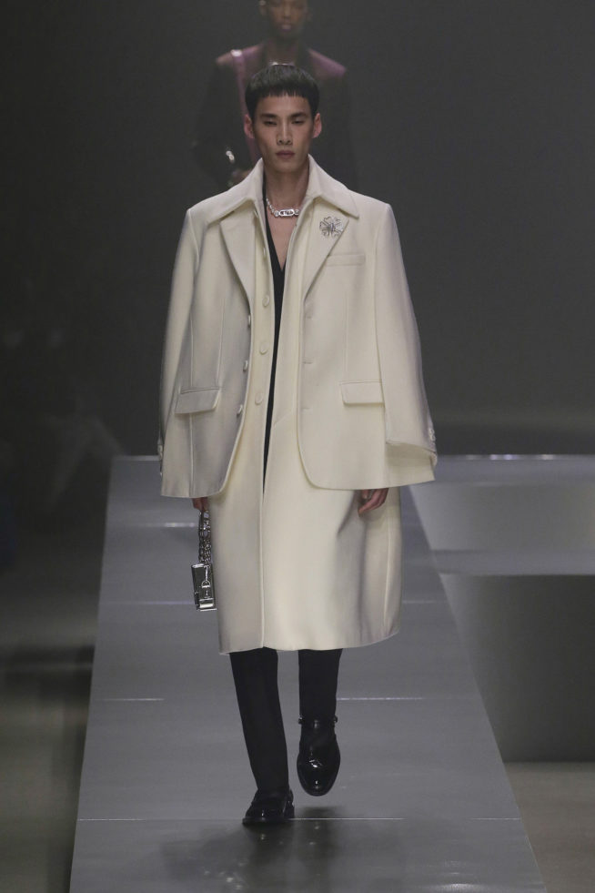 48_fendi_men_fw_22-23
