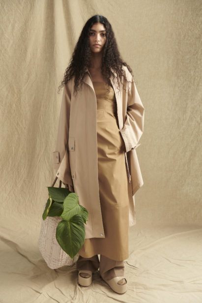 burberry-autumn_winter-2022-pre-collection-look-11
