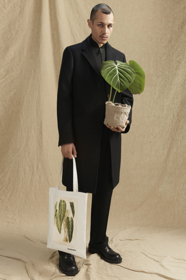 burberry-autumn_winter-2022-pre-collection-look-29