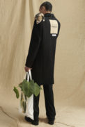 burberry-autumn_winter-2022-pre-collection-look-29-detail