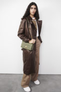 burberry-autumn_winter-2022-pre-collection-look-3