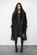 burberry-autumn_winter-2022-pre-collection-look-44