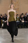 00002-proenzaschouler-fall-22-newyork-credit-jonasgustavasson