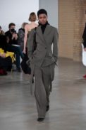 00004-proenzaschouler-fall-22-newyork-credit-jonasgustavasson