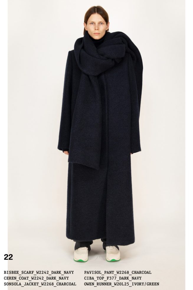 00022-the-row-fall-2022-new-york-credit-brand