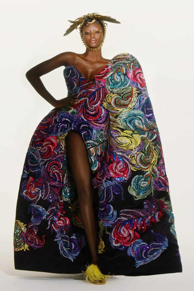 00024-area-spring-22-rtw-credit-brand